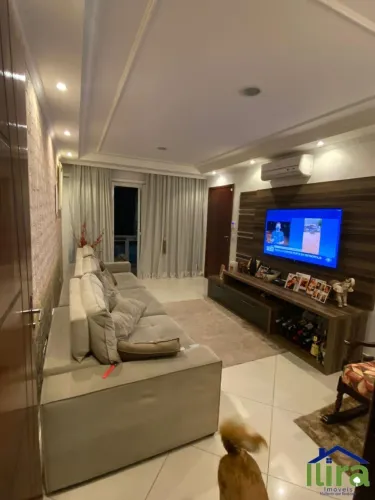 Sobrado 125m² Com 3 Dormitorios, Sendo 1 Suite Com 3 Vagas de Garagem No Jd. das Flores Em