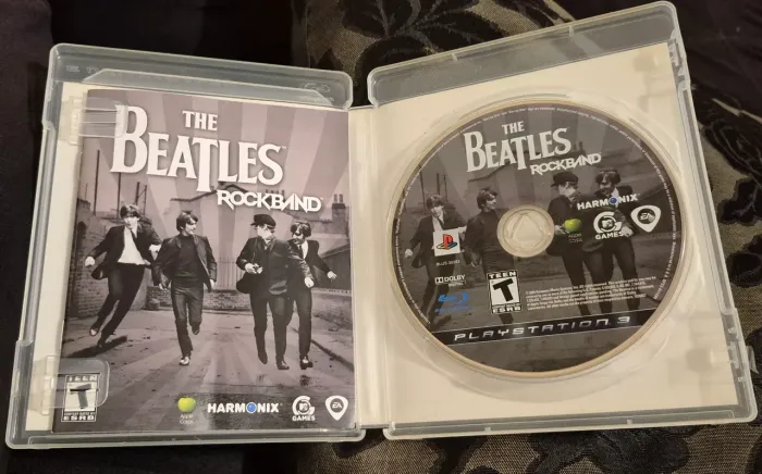 Rock Band The Beatles - Impecável