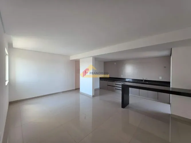 Apartamento à venda, 3 quartos, 1 suíte, 2 vagas, Bom Pastor - Divinópolis/MG
