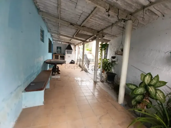 Casa - Cidade Nova Jacareí - Jacareí - 3 Dormitórios - 125m².