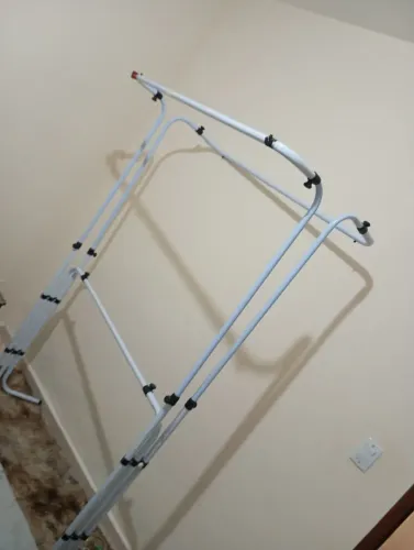 Arara de chão dupla 