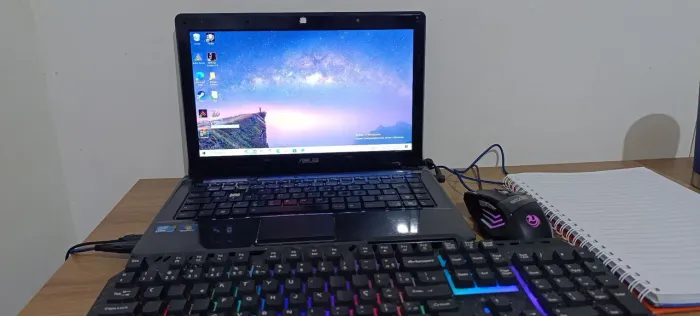 Vendo notebook Asus, i5 460m, 8gb de ram.