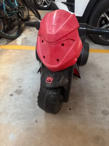 VELOTROL MOTO BANDEIRANTE ELÉTRICO COM BATERIA 12V NOVA - MUITO RÁPIDO