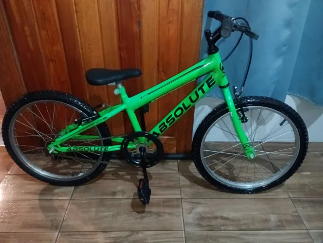 Bicicleta aro 20 seminova 