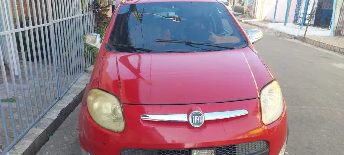 Fiat Palio Attractive 1.0 EVO Fire Flex 8V 5P 2013