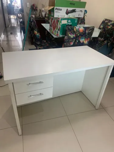 Escrivaninha com duas gavetas 120x60 - Tampo 3 mm