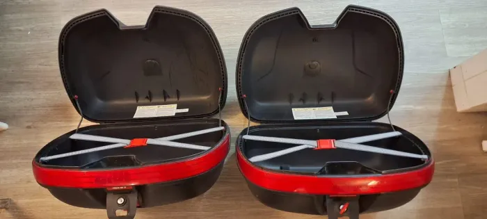 VENDO BAÚS GIVI