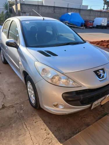 Peugeot 207 XR Sport 1.4 Flex 8V 5P 2010
