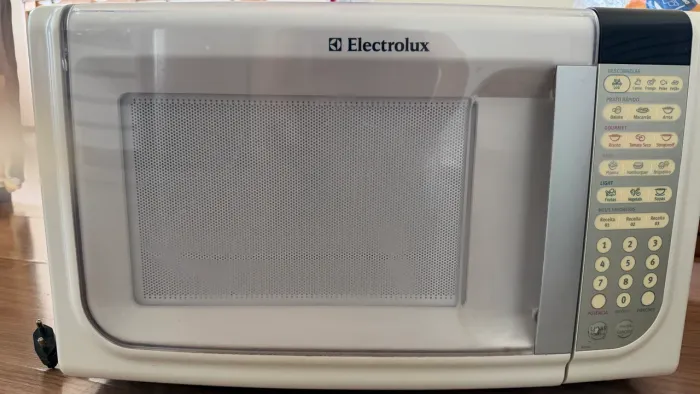 Microondas 31L - Eletrolux 
