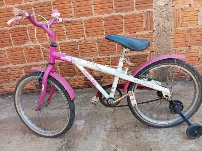 Vendo bicicleta de menina