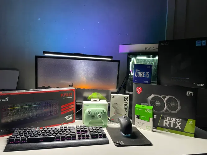 PC Gamer excelente completo (monitor, periféricos, lightbar e controle)