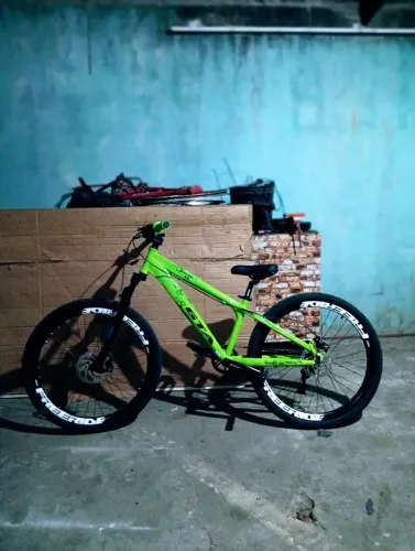 Bike26 garfo 29 GTA toda filé, documento no nome de quem compra