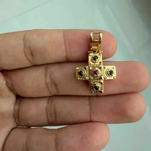 Pingente cruz de ouro 18k
