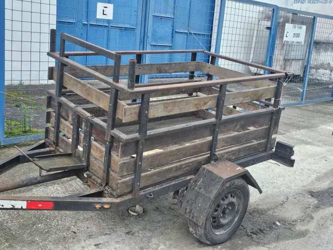 Vendo carrocinha reboque
