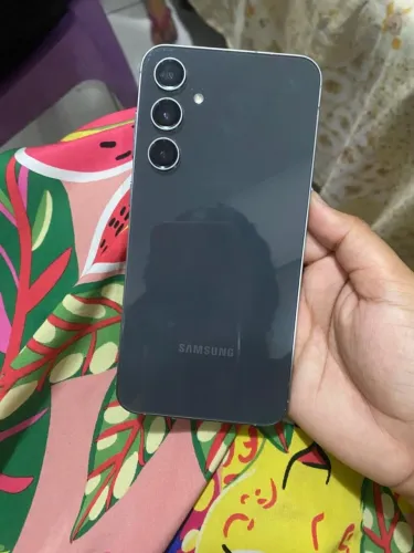 Samsung s23fe