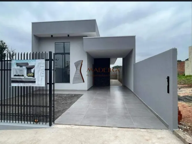 OPORTUNIDADE NO CENTRO DE NOVA ESPERANÇA CASA NOVA COM EXCELENTE PADRÃO