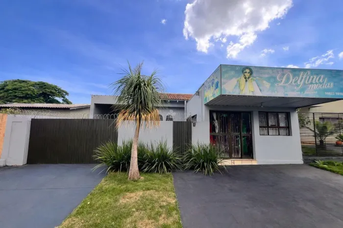 Casa à venda no Jardim Água Boa, com Salão Comercial e Terreno de 360m², Dourados MS REF: 