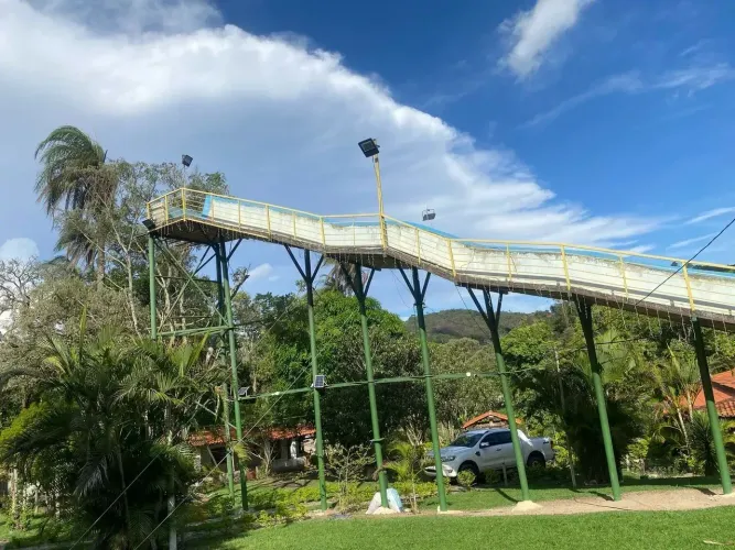 Sitio em Bonfim MG 95 km de BH Completo para exigentes piscina e sauna e topogam