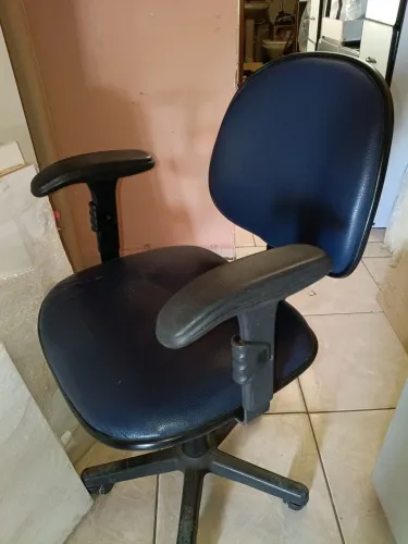 Cadeira Rodinhas