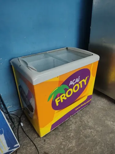 Freezer Expositor horizontal Metalfrio entrega 