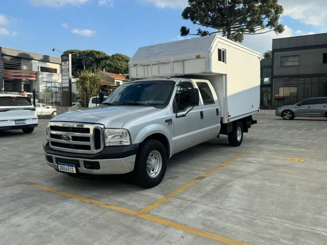 Ford F-350 3.9 Cummins Turbo Diesel Mec. 2006