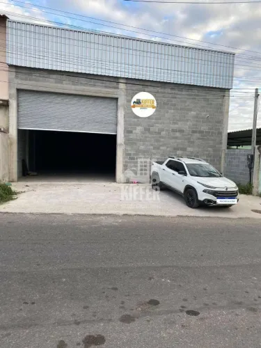 Galpão para alugar, 325 m² por R$ 5.800,00/mês - Ampliação - Itaboraí/RJ