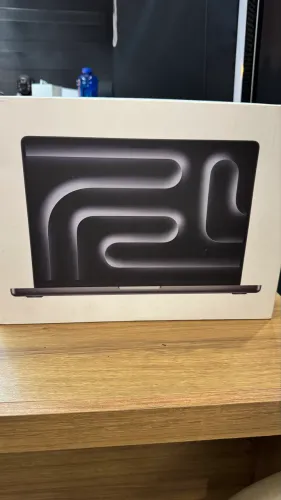 MacBook Pro M5 Lacrado 16GB | 512GB