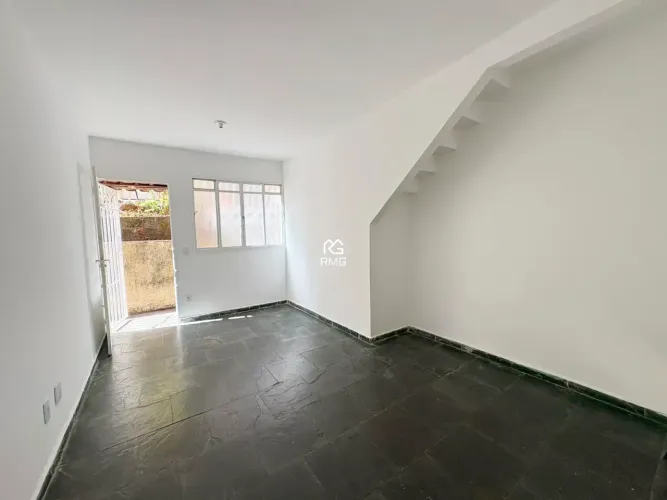 Casa em condomínio com 2 quartos em Vila Cloris - Belo Horizonte - MG
