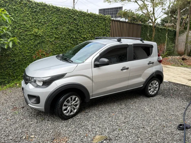 Fiat Mobi Like 1.0 Fire Flex 5P. 2024