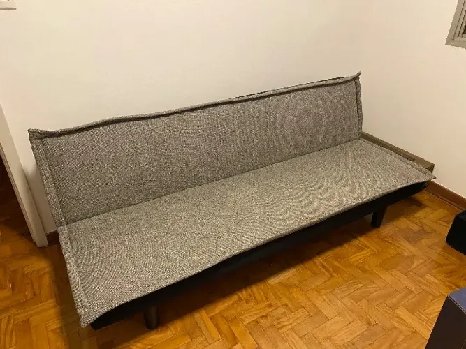 Sofá cama/ encosto reclinável/ estado novo