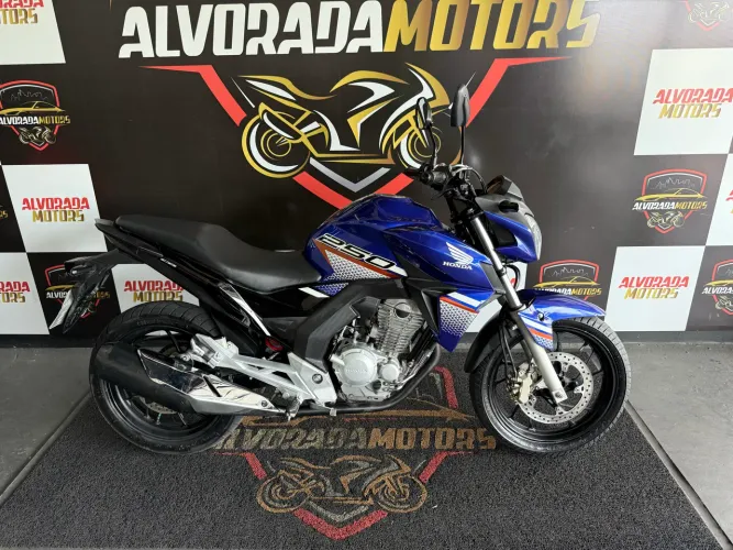 TWISTER 2022 22.700KM