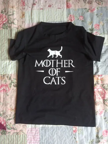 Desapego blusa preta estampa mother of cats
