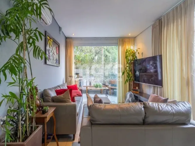 Vila Romana pronta pra morar com 3 dormitórios e 2 vagas