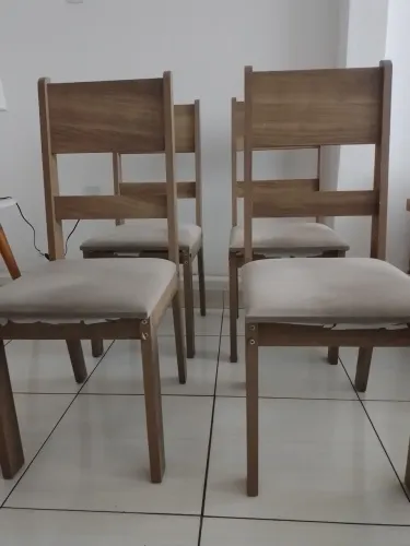 Cadeiras de mesa de cozinha