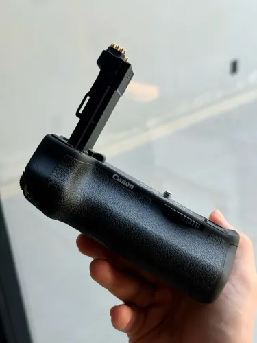 Battery Grip 6d Mark ii Canon