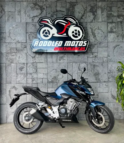 Honda CB 300F ABS 2025 IMPECÁVEL