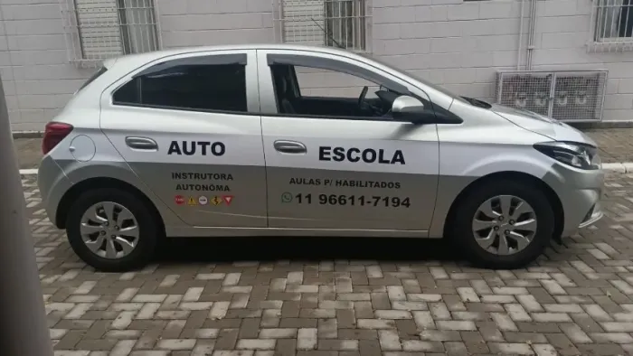 Instrutora autônoma aulas p/ primeira habilitação, e habilitados. 