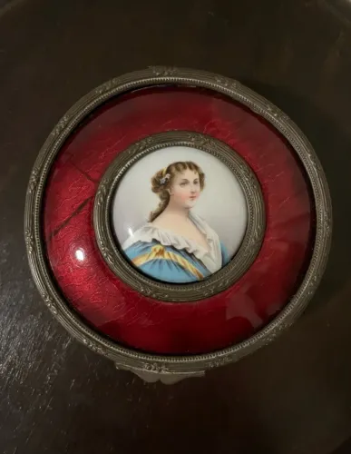 Raro Porta Joias bronze e porcelana esmaltada pintada à mão | França Séc. XIX