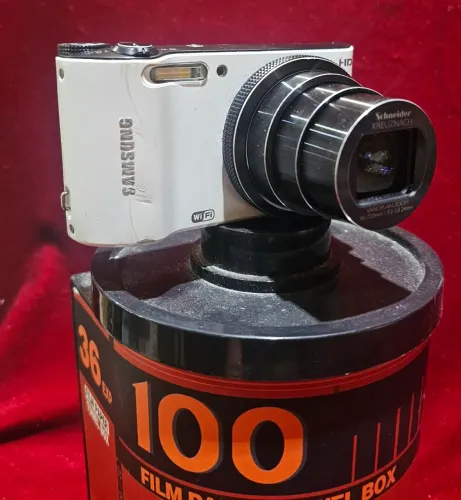 Câmera da Samsung semi profissional