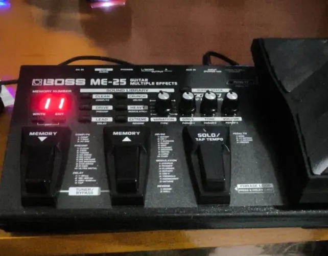 BOSS ME 25