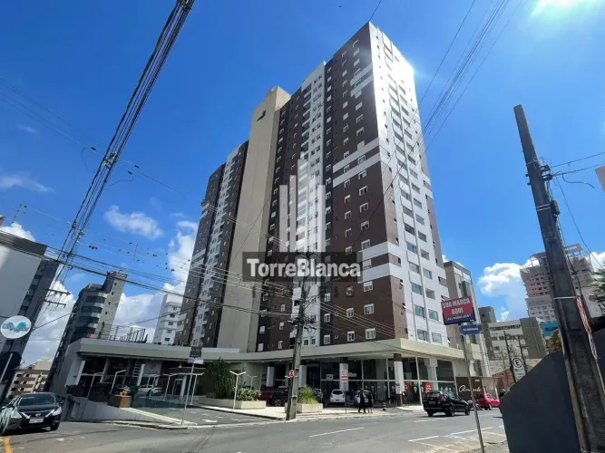 Locação - Apartamento Mobiliado, 3 quartos (sendo 1 suíte), 2 vagas, 193 m², Ed. Rembrandt