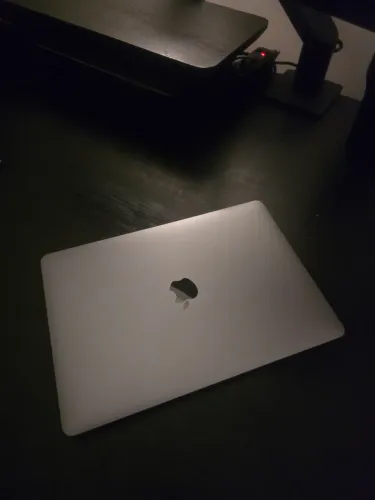 Macbook Pro 13 M1 8GB/256GB Touch Bar