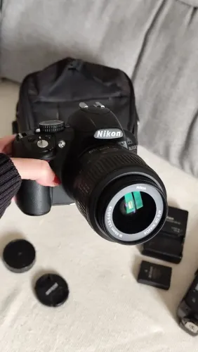 Nikon d3100 + lente 18-55 + flash yongnuo