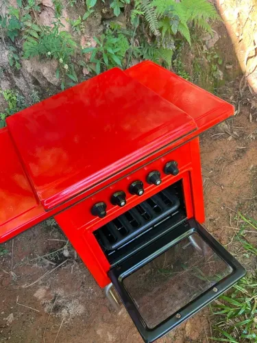 Fogão antigo Semer 4 bocas vermelho,funcionando 3 bocas e forno