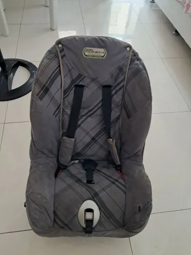 Cadeirinha para Auto Burigotto Neo Matrix 0 a 25 kg - Usada