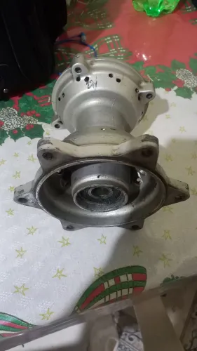Cubo traseiro da bros original pra freio a disco..zap *