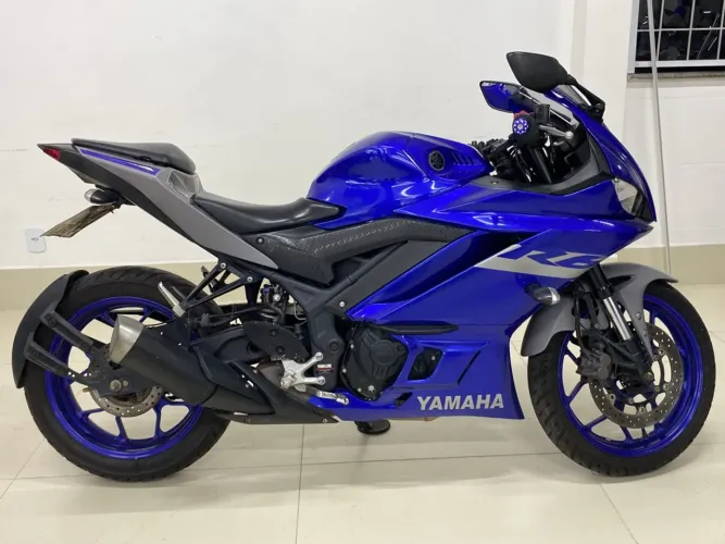 YAMAHA YZF R3 ABS