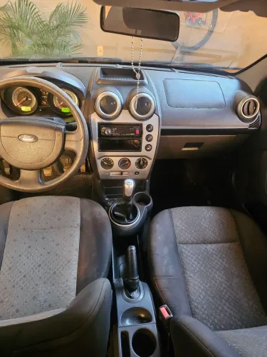 Ford Fiesta 1.0 8V Flex/class 1.0 8V Flex 5P 2012