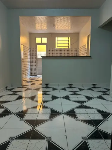 ALUGA-SE APARTAMENTO