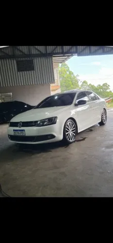 Volkswagen Jetta Highline 2.0 TSI 16V 4P Tiptronic 2013